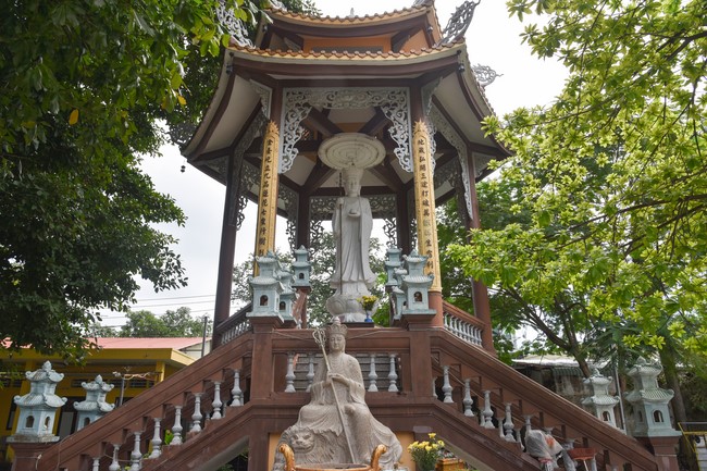 Quỹ đào tạo Tăng tài Ngộ Chân Tử cúng dường tại trường Trung cấp Phật học Long An – Bình Dương