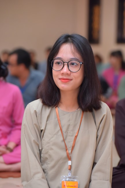 Nhóm “Hành Trình Thiện Duyên”: Một ngày sinh hoạt và tu học tại chùa Hoằng Pháp