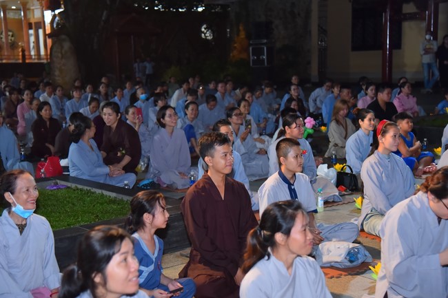 Lễ sám hối danh hiệu Bồ Tát Quán Thế Âm