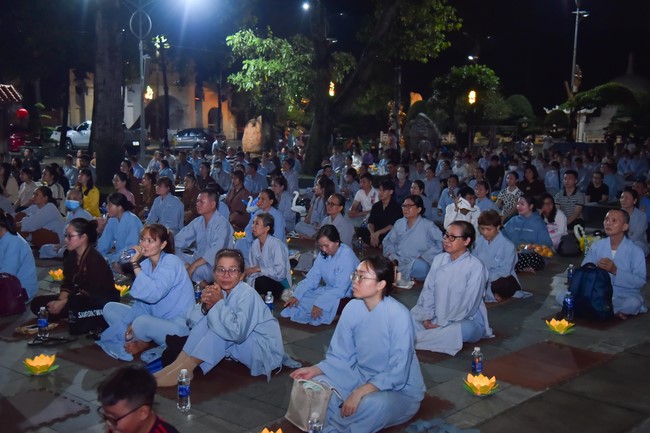 Lễ sám hối danh hiệu Bồ Tát Quán Thế Âm