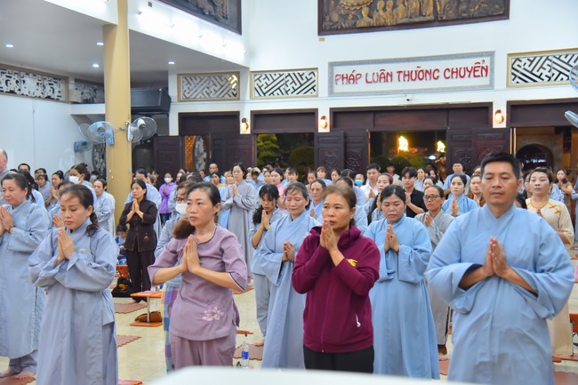 Lễ sám hối danh hiệu Bồ Tát Quán Thế Âm