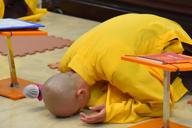 Lễ sám hối danh hiệu Bồ Tát Quán Thế Âm