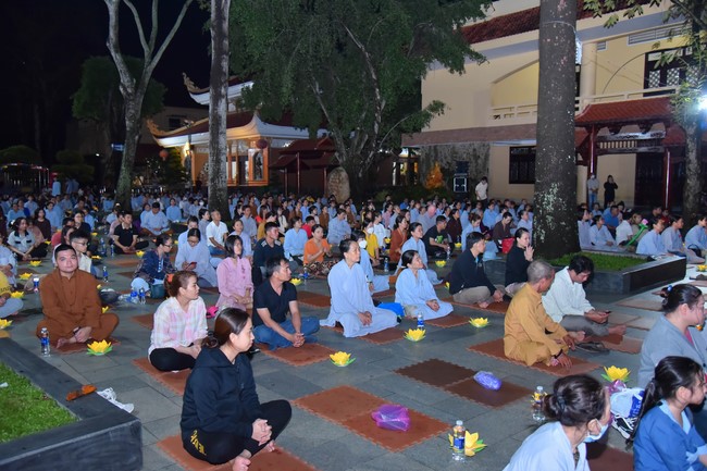 Lễ sám hối danh hiệu Bồ Tát Quán Thế Âm