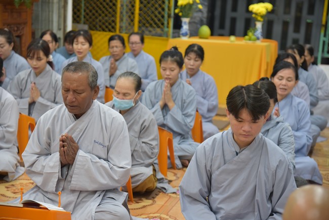 The 9th One-Day Retreat at Minh Chat ashram in Can Tho