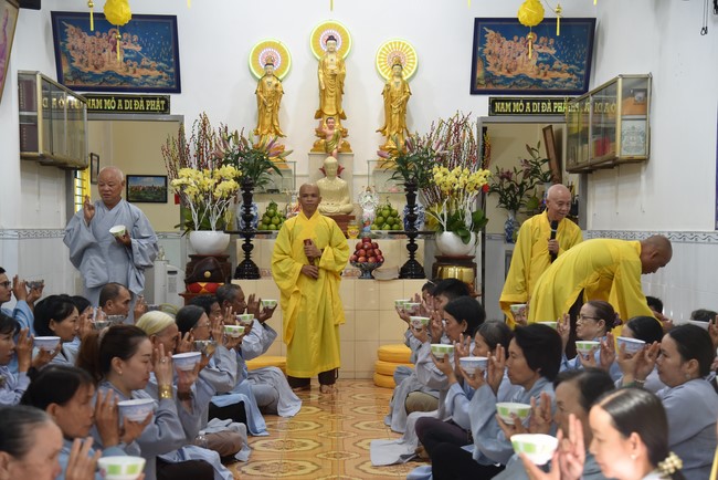 The 9th One-Day Retreat at Minh Chat ashram in Can Tho
