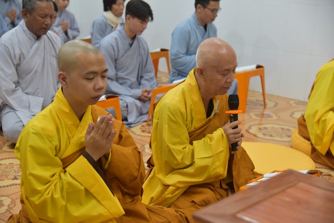 The 9th One-Day Retreat at Minh Chat ashram in Can Tho