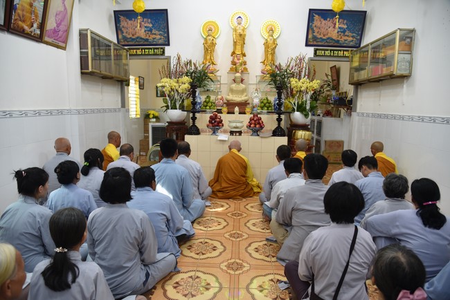 The 9th One-Day Retreat at Minh Chat ashram in Can Tho
