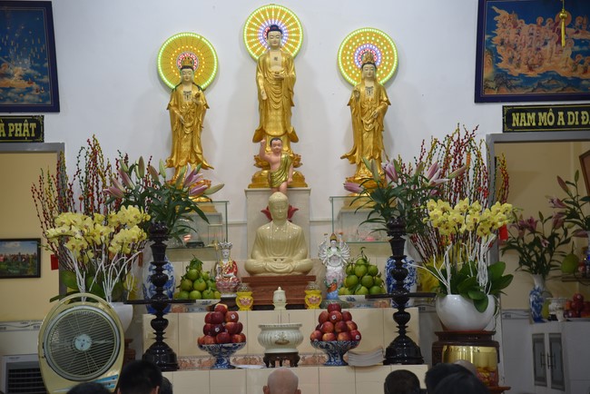 The 9th One-Day Retreat at Minh Chat ashram in Can Tho