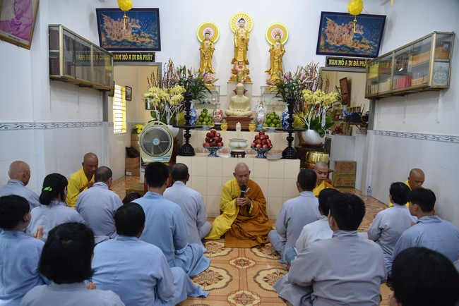 The 9th One-Day Retreat at Minh Chat ashram in Can Tho
