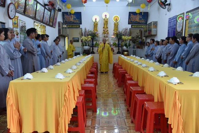 The 9th One-Day Retreat at Minh Chat ashram in Can Tho