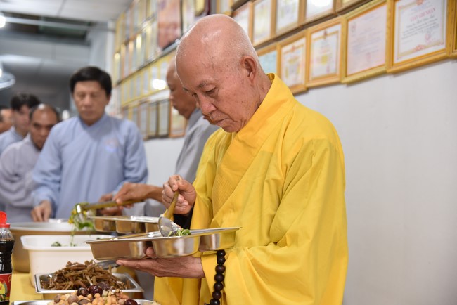 The 9th One-Day Retreat at Minh Chat ashram in Can Tho