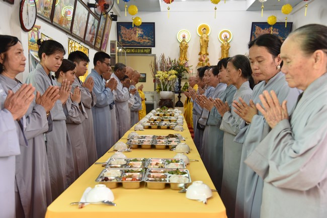 The 9th One-Day Retreat at Minh Chat ashram in Can Tho