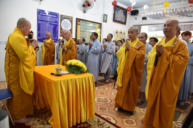 The 9th One-Day Retreat at Minh Chat ashram in Can Tho