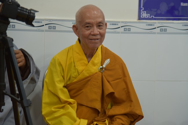 The 9th One-Day Retreat at Minh Chat ashram in Can Tho