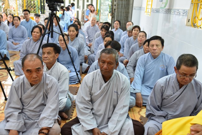The 9th One-Day Retreat at Minh Chat ashram in Can Tho