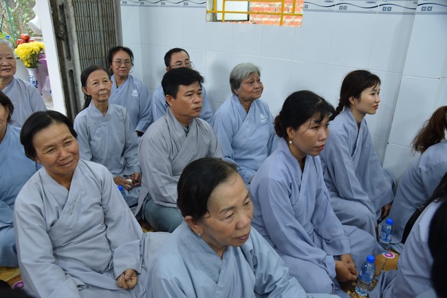 The 9th One-Day Retreat at Minh Chat ashram in Can Tho