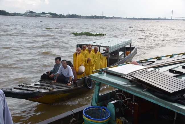 The 9th One-Day Retreat at Minh Chat ashram in Can Tho