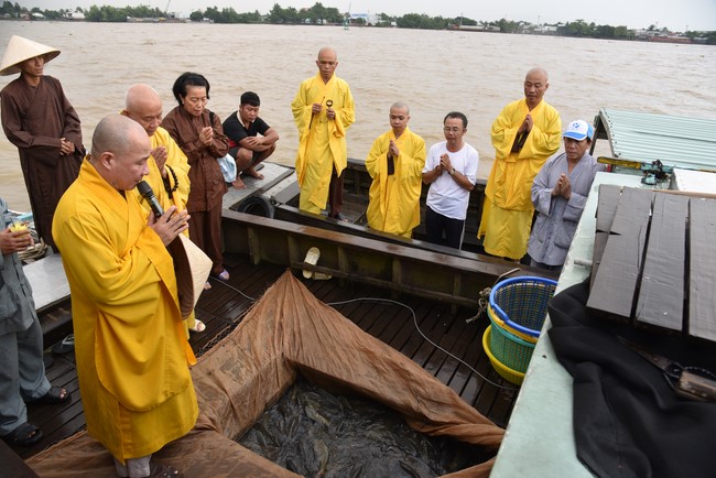 The 9th One-Day Retreat at Minh Chat ashram in Can Tho