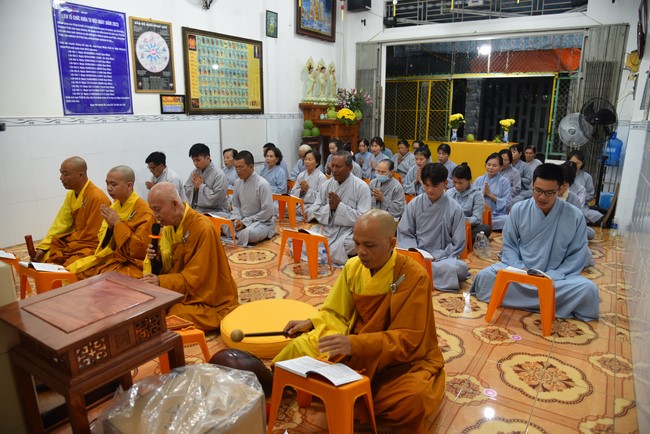 The 9th One-Day Retreat at Minh Chat ashram in Can Tho