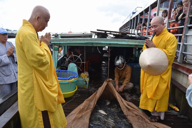 The 9th One-Day Retreat at Minh Chat ashram in Can Tho