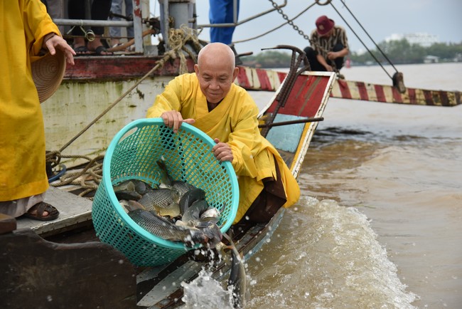 The 9th One-Day Retreat at Minh Chat ashram in Can Tho