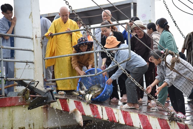 The 9th One-Day Retreat at Minh Chat ashram in Can Tho