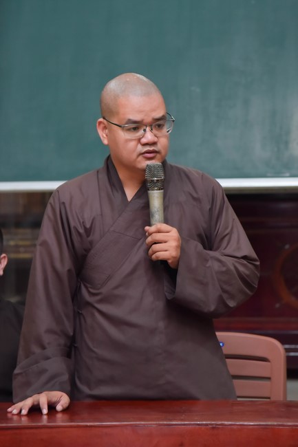 Donating to Tien Giang province’s Buddhist Intermediate - College  School from NCT Education Talent Monk Fund