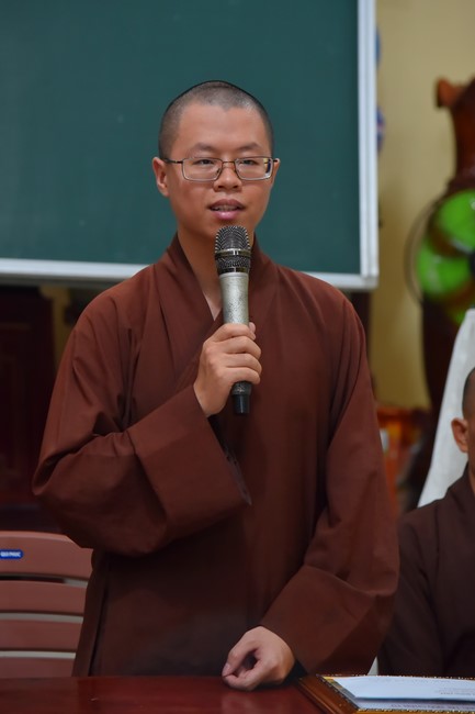 Donating to Tien Giang province’s Buddhist Intermediate - College  School from NCT Education Talent Monk Fund