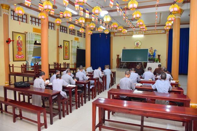 Donating to Tien Giang province’s Buddhist Intermediate - College  School from NCT Education Talent Monk Fund