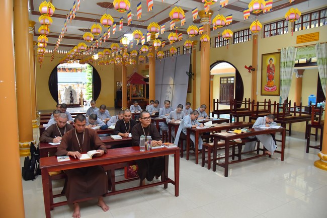 Donating to Tien Giang province’s Buddhist Intermediate - College  School from NCT Education Talent Monk Fund