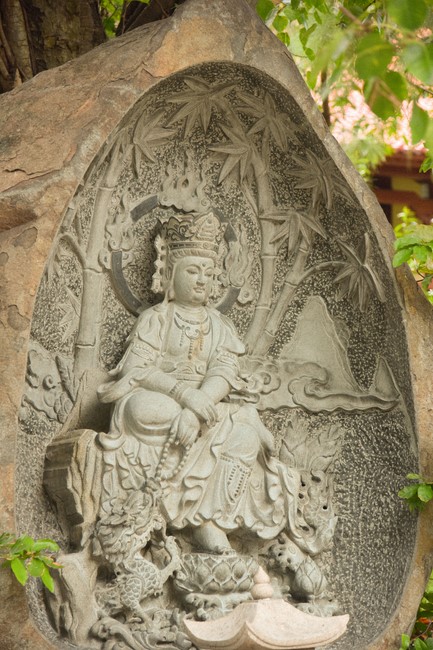 Donating to Law Propagation Class at Hue Nghiem Pagoda from NCT Education Talent Monk Fund