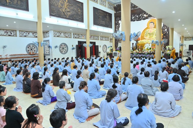 Prostrating five hundred names Bodhisattva Avalokitesvara