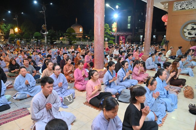 Prostrating five hundred names Bodhisattva Avalokitesvara