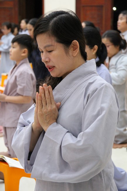 Repentance Ceremony at Giai Lam Pagoda - Ha Tinh