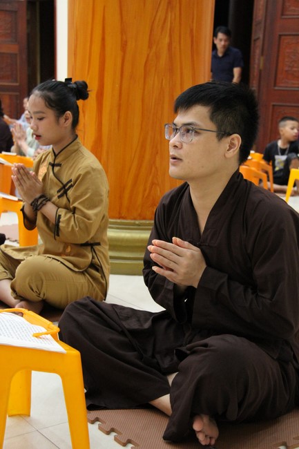 Repentance Ceremony at Giai Lam Pagoda - Ha Tinh