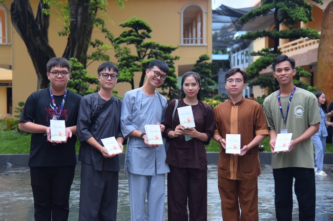 Ngày tu Sinh Viên Hướng Về Phật Pháp