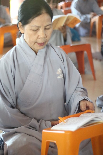 One- day Practice and a requiem ritual at Giai Lam Pagoda - Ha Tinh