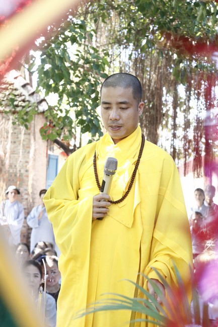 One- day Practice and a requiem ritual at Giai Lam Pagoda - Ha Tinh