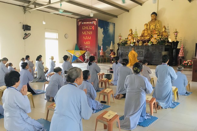 Chùa Đống Cao – Thanh Hóa: Tu niệm Phật một ngày