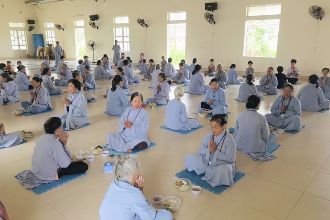 Chùa Đống Cao – Thanh Hóa: Tu niệm Phật một ngày