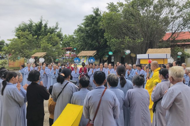 Chùa Đống Cao – Thanh Hóa: Tu niệm Phật một ngày