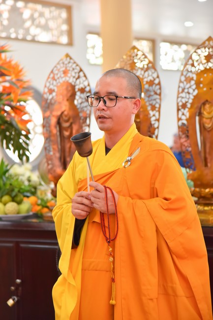 Wedding Ceremony at the pagoda