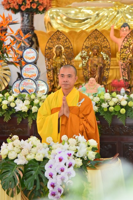 Wedding Ceremony at the pagoda