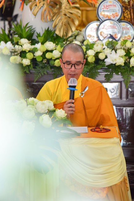 Wedding Ceremony at the pagoda