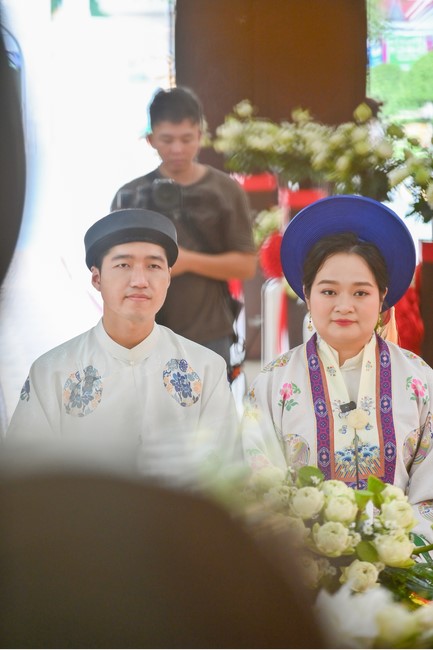 Wedding Ceremony at the pagoda