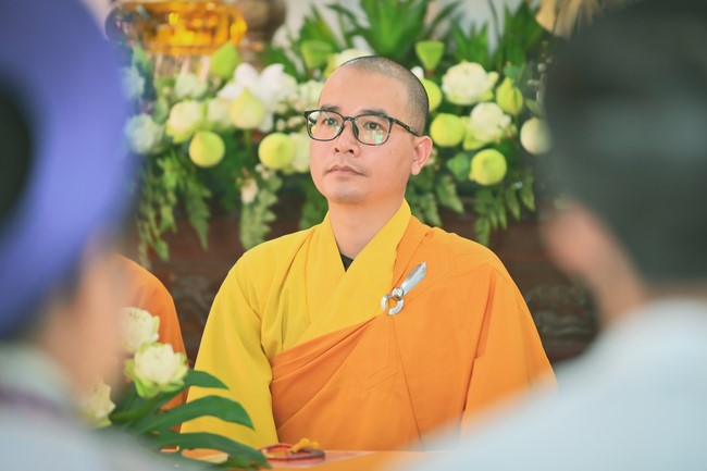 Wedding Ceremony at the pagoda