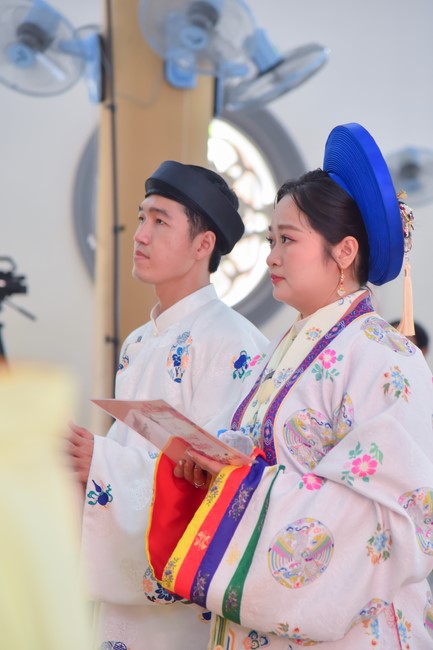 Wedding Ceremony at the pagoda