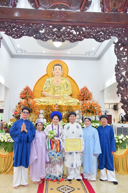 Wedding Ceremony at the pagoda