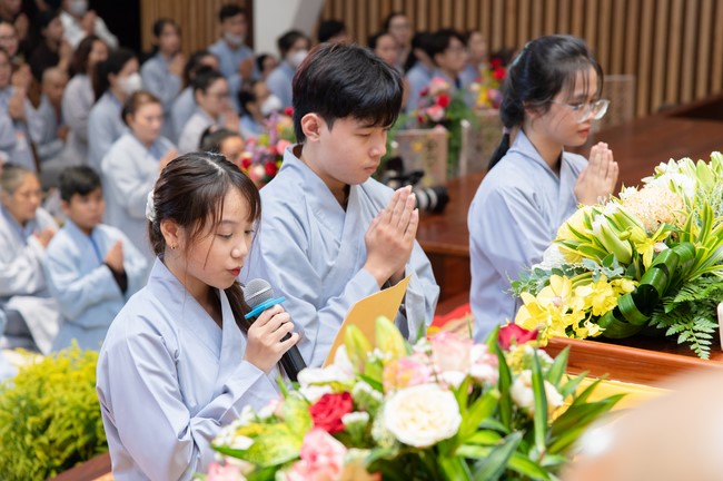 The 3rd Three-Jewel Refuge Ceremony in 2023