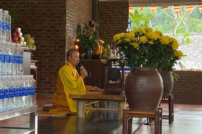 Three-Jewel Refuge Ceremony at Dai Co Viet Pagoda – Yen Bai